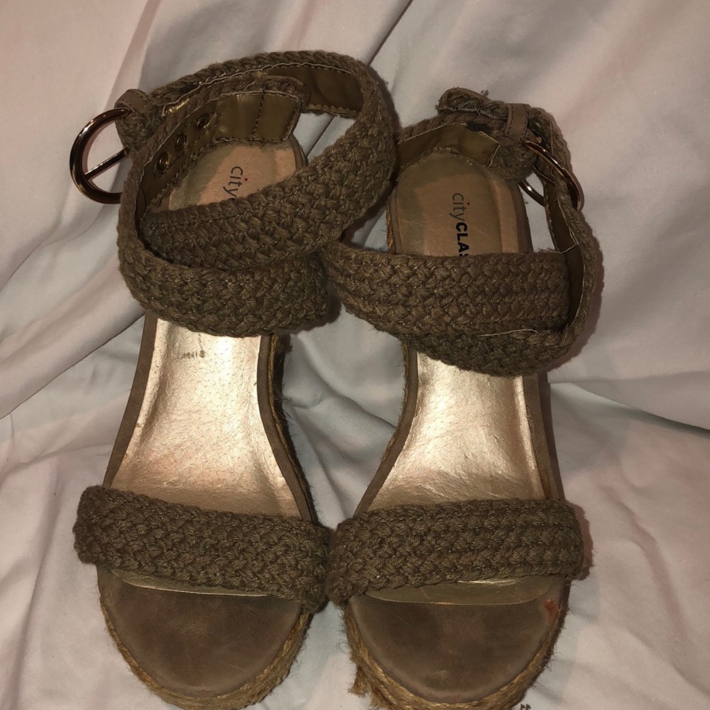 City Classified Wedge Shoe